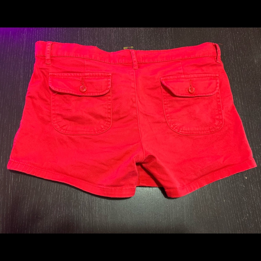 Jules + James all red jean shorts - Picture 3 of 4